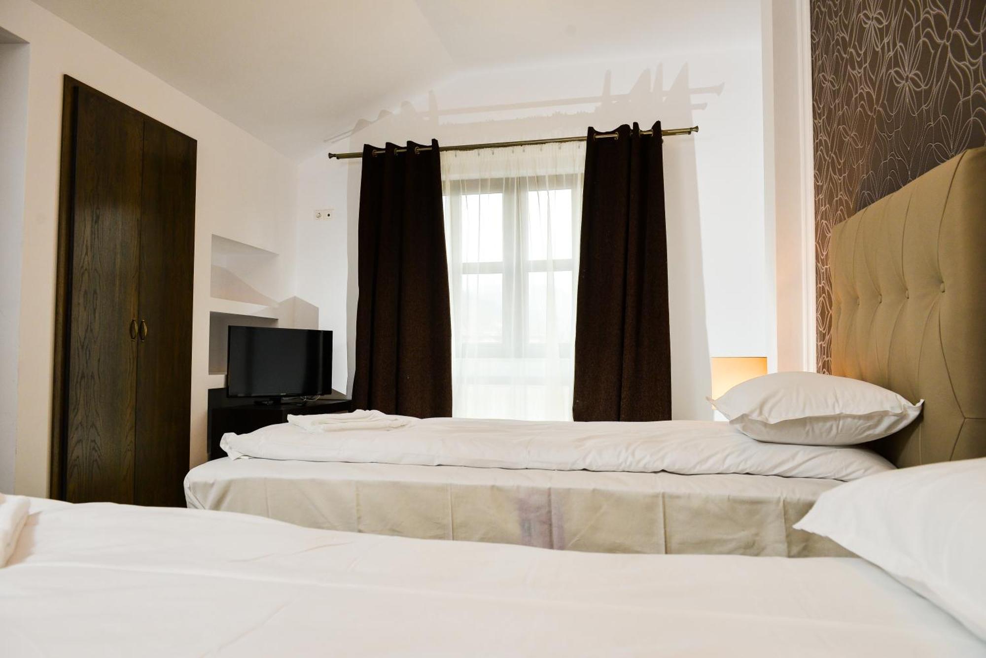 Hotel Park House Dej Zimmer foto